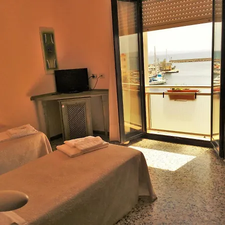 Don Pedro Hotel 3*