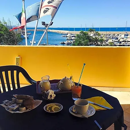 Don Pedro Hotel